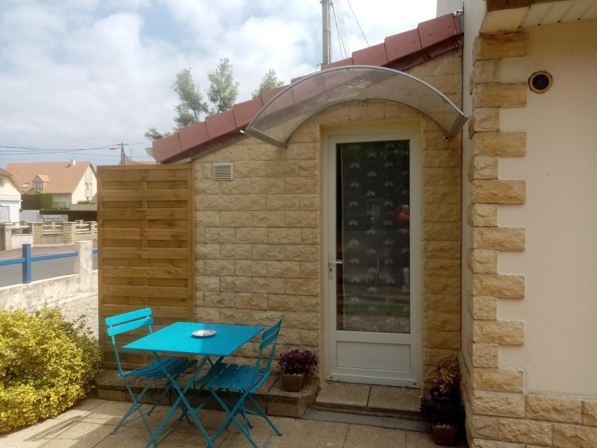 Chez Gigi Bed & Breakfast Merville-Franceville-Plage Exterior foto